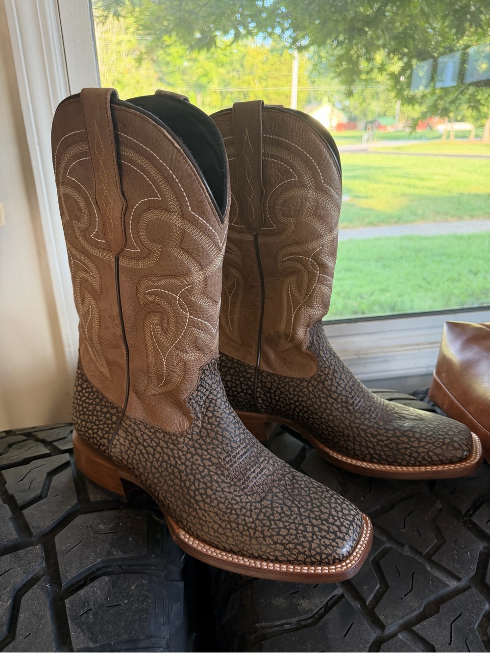 JB DILLON exotic textured boots